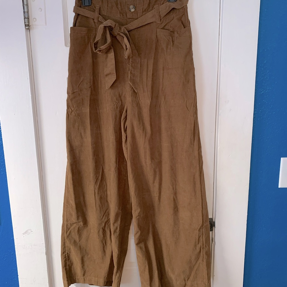 American eagle Corduroy pants